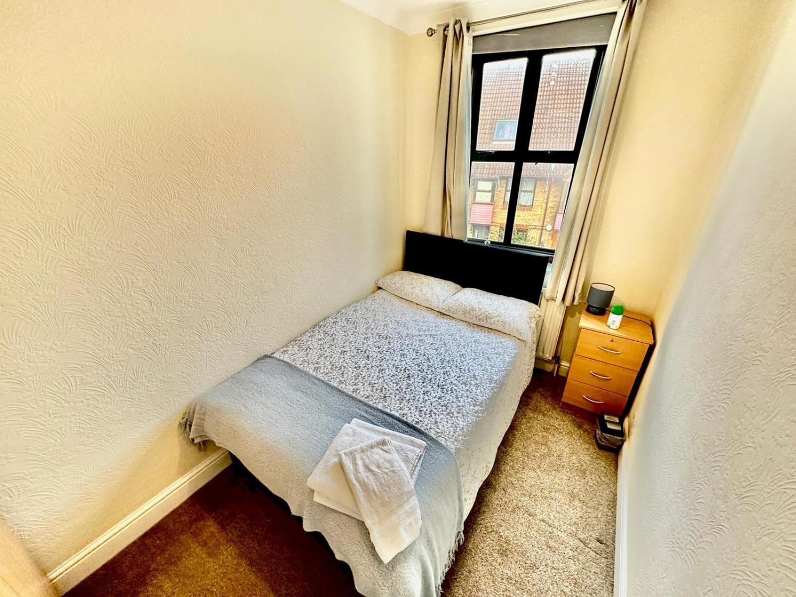In Whitechapel Apartment